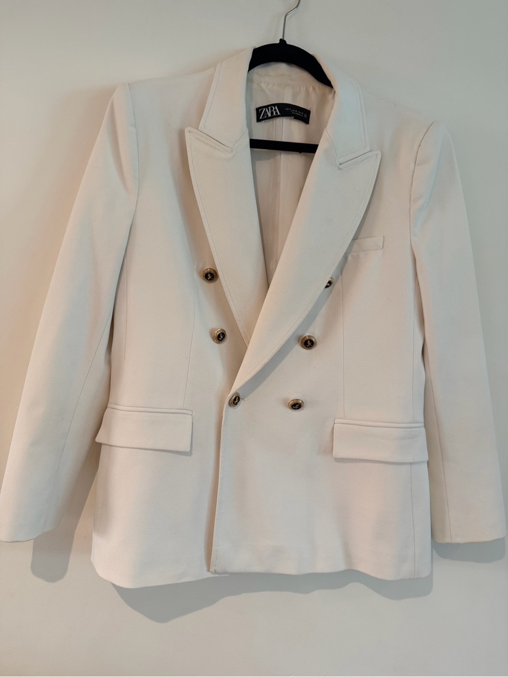 Zara Off-White Double-Breasted Blazer with Gold Buttons